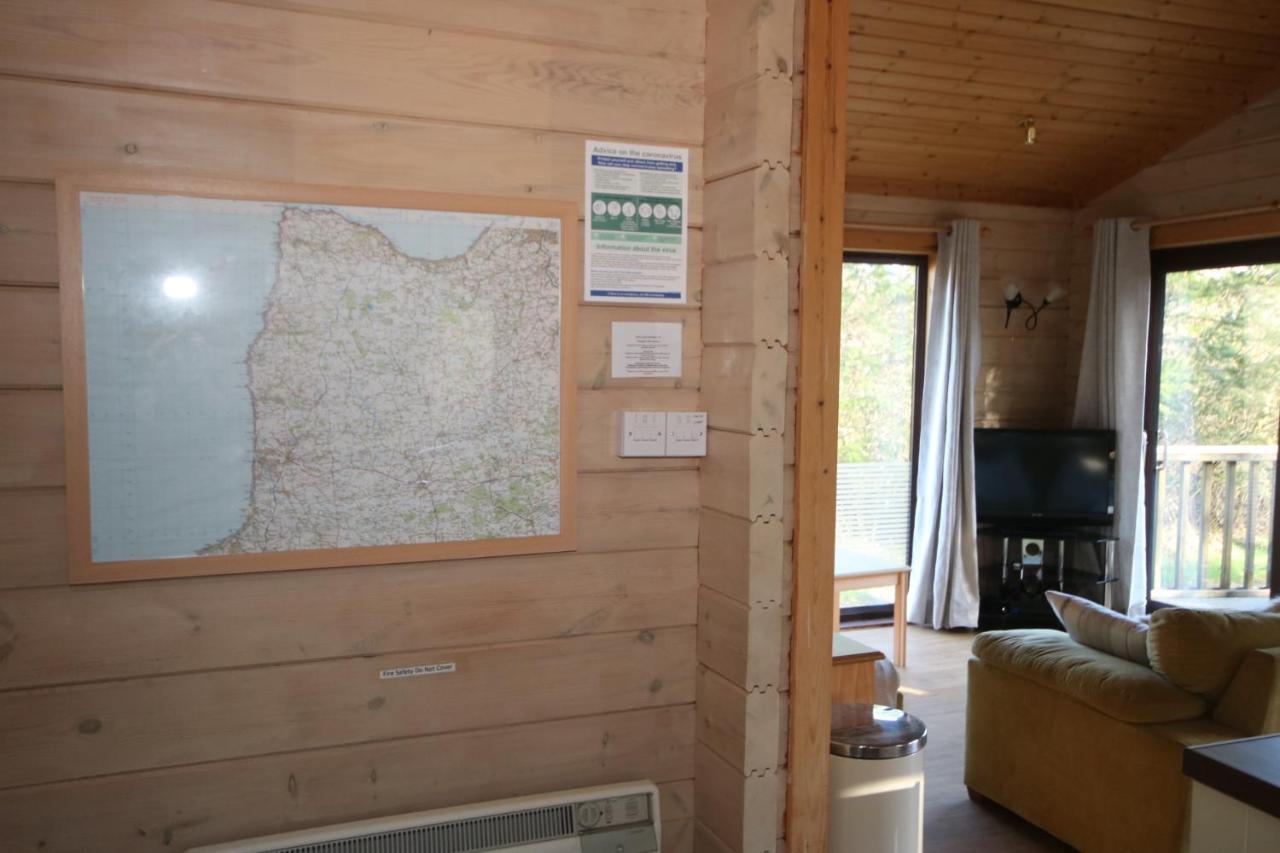 Hartland Hideaway Lodge Woolfardisworthy  Dış mekan fotoğraf